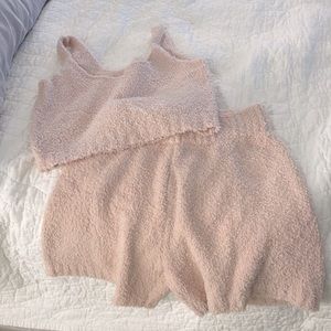 Skims cozy set in pink